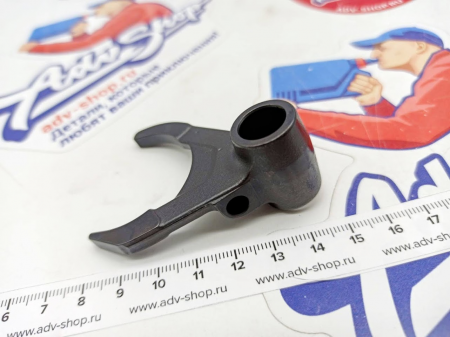 KTM SHIFTING FORK 4TH/5TH GEAR  03 вилка переключения шестерни 250 350 SX/SXF 03-15 ( 54834001000 )
