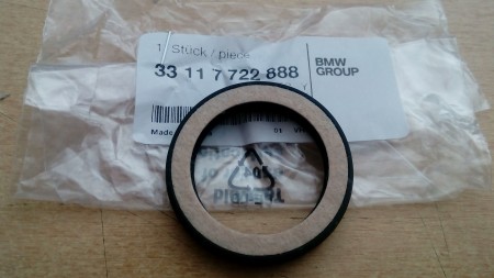 BMW Сальник ( 33117722888 )