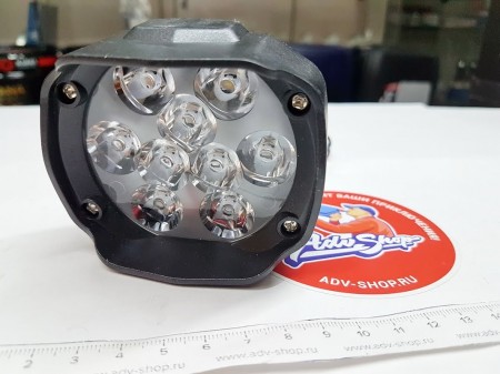 LED фара универсальная  9 диодов (1500lm 15 W)