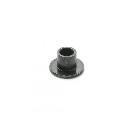 HONDA втулка крепления задней боковой крышки XRV750 93- 03 ( 17626KA4700 )