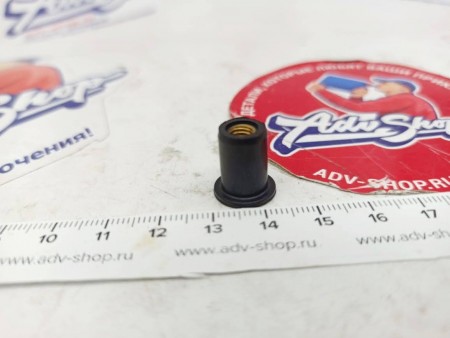 HONDA NUT, COWL SETTING (5MM) резиногайка крепления стекла CRF1000 ( 90111KW3003 )