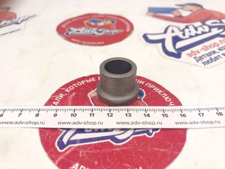ADVS втулка дистанционная перед левая XR250 96-06 ( ADVS-44311MG3000 )