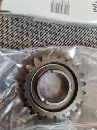 KTM Idler gear 5.g шестерня  250 SXF 16-18 ( 79033005300 / 79033005000 / 79033005100 / 79033015000 / 79033015100 / 79033005200 )