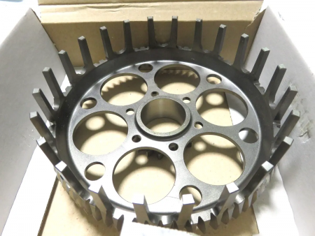 KTM clutch basket SX корзина сцепления внешняя 250 350 SXF 16-22 ( 79232301073 / 79232001073 )
