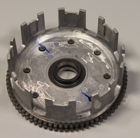 KTM OUTER CLUTCH HUB CPL. Корзина сцепления внешняя 200 Duke RC 12-24 ( 90632001044 )