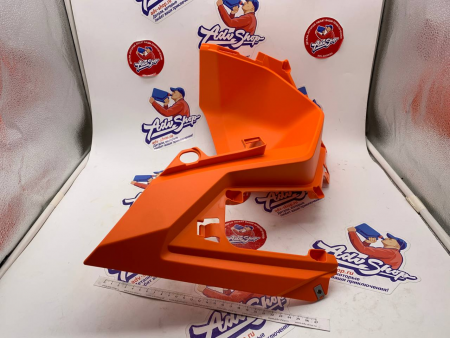 KTM Fuel tank spoiler right top part накладка бака правая ( оранж ) 1290 adv 23-24 ( 61908051011EB )