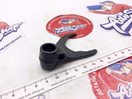 KTM SHIFT FORK 2.-4. GEAR Вилка КПП 2-4 передачи KTM EXC/EXCF 250-300/17-> ( 79234102000 )