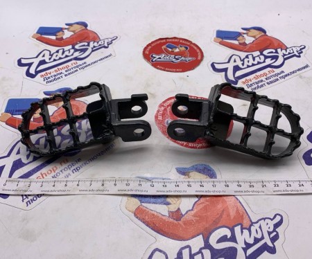 ADVS Широкие подножки комплект (стальные)  XR250 XR400 XR600 XR650L XR650R XRV750-XRV650 XL600-XL400 (20000165)
