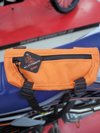 MX ATTRIBUTE Сумка на руль (цвет оранжевый)