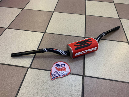 Scar Руль O2 28mm (1 1/8") McGrath-Short Style KTM черный руль - красная подушка // S9162BK-RD