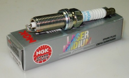 NGK LKAR8AI-9 свеча зажигания KTM 690 07-13 / DUKE 125 200 390 11-16  ( 6706 )