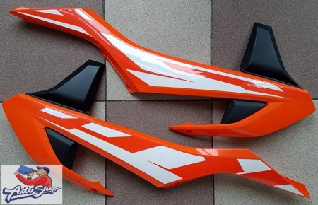 KTM SPOILER KIT SX 2016 ORANGE / BLACK Боковой пластик бака  SX/SX-F  16 / EXC 18-19  ( 79008054000EBB )
